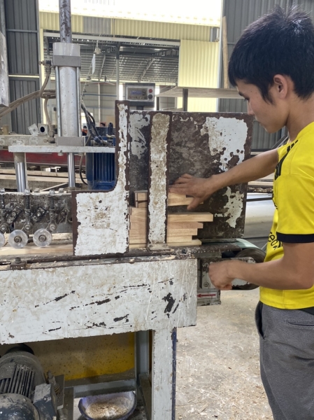 Sản xuất gỗ ghép thanh